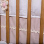 Saia de Berço Rosa com Sianinha Meninice